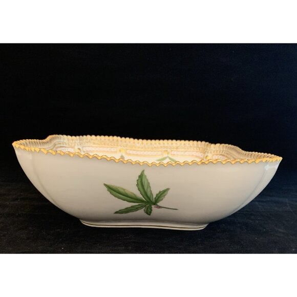 Royal Copenhagen Flora Danica Serving Bowl Dentaria Bulbifera 20/3510 Gilt Edge - Picture 6 of 15